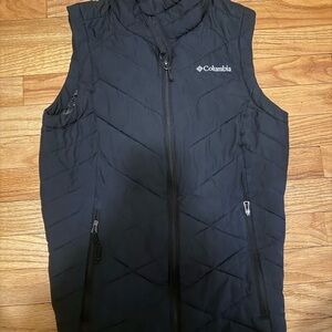 Columbia Black Womans Vest